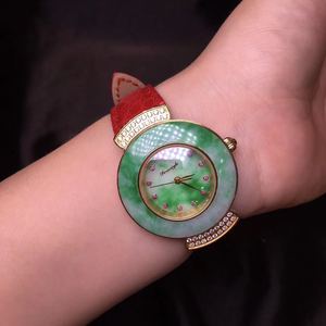 天然翡翠手表 阳绿色 瑞士石英机芯 鳄鱼皮表带 女款 防水玉表