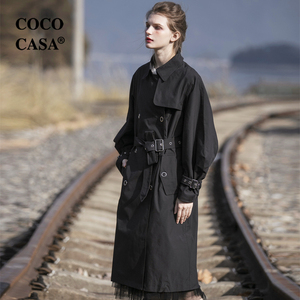 cococasa设计感重工欧洲站长款风衣女2023秋季新款灯笼袖黑色外套