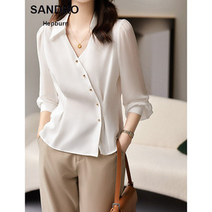 Sandro Hepburn新款法式V领设计感缎面衬衫白色衬衣女装长袖上衣