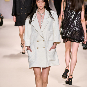 XIAOXUNYU 透明玻璃丝带镶嵌纯白色编织纱线中长款时尚外套