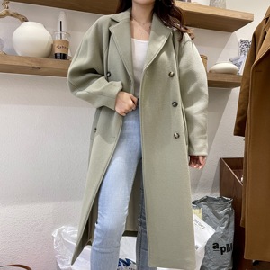 首尔设计室  韩国大衣 A210520627 浅豆绿色，均码