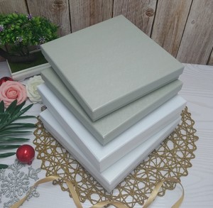 50cm正方形白色盒画册相册纸盒生日礼物盒衬衫围巾t桖连衣裙纸盒