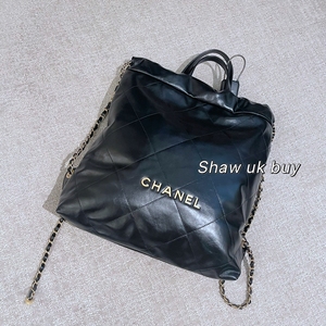 Shaw英国购Chanel香奈儿新款22Bag黑金牛皮双肩包书包垃圾袋