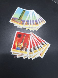 J4 阿尔巴尼亚解放三十周年邮票 原胶全品金粉亮 实物拍摄