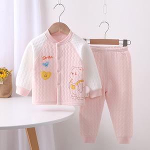 春季婴儿三层夹棉春款内衣套装儿童两件套0-3岁宝宝分体保暖衣