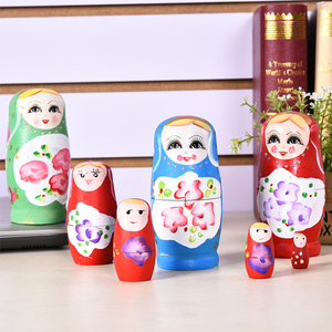 景区热卖木质俄罗斯套娃玩具木制五层彩绘人物套娃摆件 民族娃娃