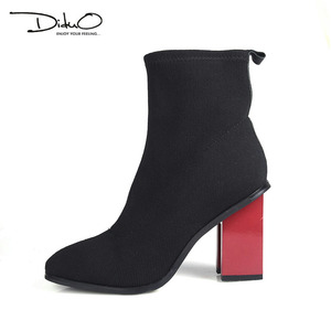 迪朵/diduo 欧美风纯色瘦瘦靴冬季套筒圆头粗跟短靴女靴弹力靴