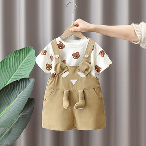 婴儿衣服夏季洋气可爱背带裤两件套男女宝宝夏装短袖休闲百搭套装