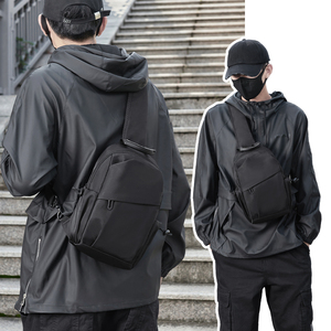 背包男士斜挎包2024新款时尚男包胸包单肩包旅行休闲腰包出游包包