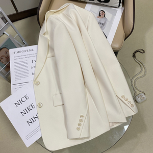 米白色西装外套女2024春季新款韩版时尚流行高级设计感百搭小西服