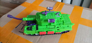 变形玩具 经典3.0 V级航行家级 绿坦克 威震t天绿威坦克威
