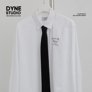 DYNE STUDIO 字母刺绣白色小方领长袖衬衫衬衣9208