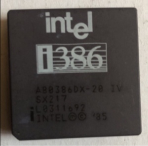 Intel a80386dx-20 Intel i386 sx217 含金 CPU 收藏 研究 好用