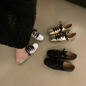韩版平底方头银色单鞋女鞋子2024年爆款春季新款系带设计感小皮鞋
