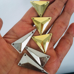 DIY电镀仿金属亚克力手缝珠子 三角形钻珠 串珠服装辅料16MM金色
