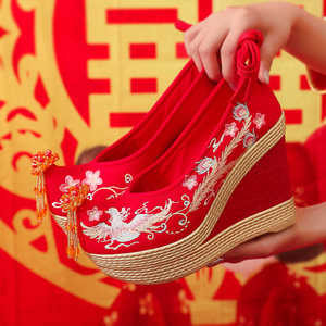 新娘秀禾婚鞋女超高跟红色中式婚礼绣花鞋配马面裙增高汉服鞋子女