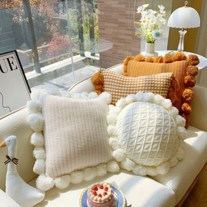 北欧纯色针织沙发抱枕ins花瓣鸡蛋花卧室靠垫太阳花靠飘窗床上靠