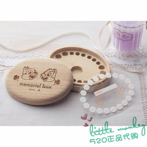 日本代购 米奇 奇奇蒂蒂 可爱 木制 乳牙收纳盒 儿童牙齿收纳盒