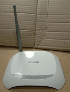 包好 TP-LINK 普联 TL-WR740N Ver：5.X 150M 中文 无线路由器