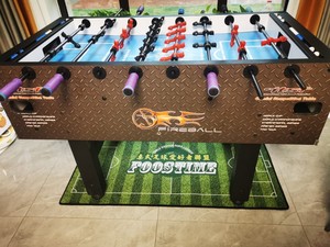 FOOSTIME 桌式足球防滑，减震地毯。可定制logo