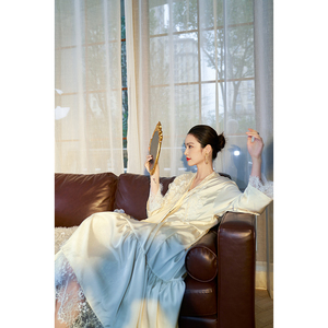 AW原创设计四季通用欧式宫廷蕾丝珠片高级感晨袍长袍睡袍家居服女