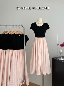 法式设计感撞色花苞长裙女夏季短袖圆领收腰高级感温柔粉色连衣裙