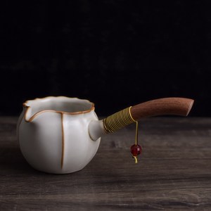 复古手工汝窑陶瓷茶具侧把高端公道杯带手柄大号茶海家用分茶器