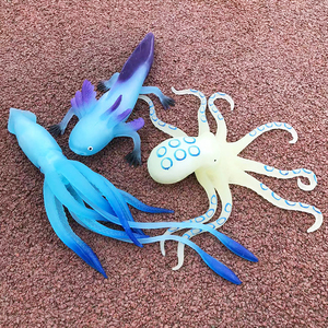 仿真海洋动物模型大王乌贼八爪鱼章鱼娃娃鱼蝾螈食人鱼儿童玩具