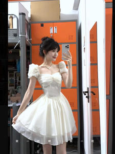 法式白色连衣裙子女夏季高级感气质仙女蓬蓬裙收腰显瘦小个子短裙