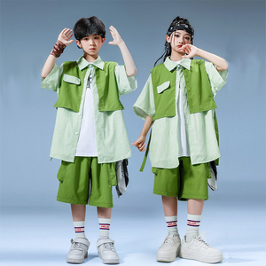 炸街童装街舞潮服儿童嘻哈绿色假两件潮牌套装男童女童六一演出服