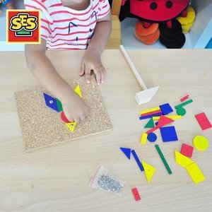 儿童敲钉子游戏荷兰进口SES小工匠软木钉板3D立体拼图幼儿园玩具