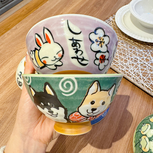 日本进口卡通陶瓷小碗釉下彩日式财犬可爱小兔子家用米饭碗高脚碗