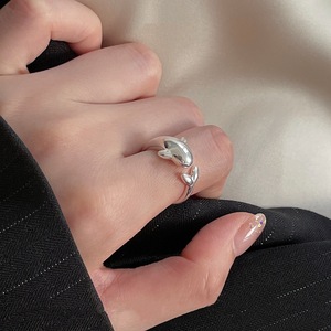 可爱海豚戒指女个性时尚新款小鲸鱼环绕S925银开口指环小众食指戒