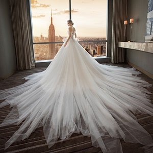 抹胸婚纱2020新款新娘韩版白色蕾丝超仙梦幻法式大拖尾显瘦女
