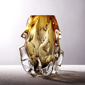 轻奢创意水晶玻璃花瓶客厅玄关水养鲜花高级感家居插花瓶艺术摆件