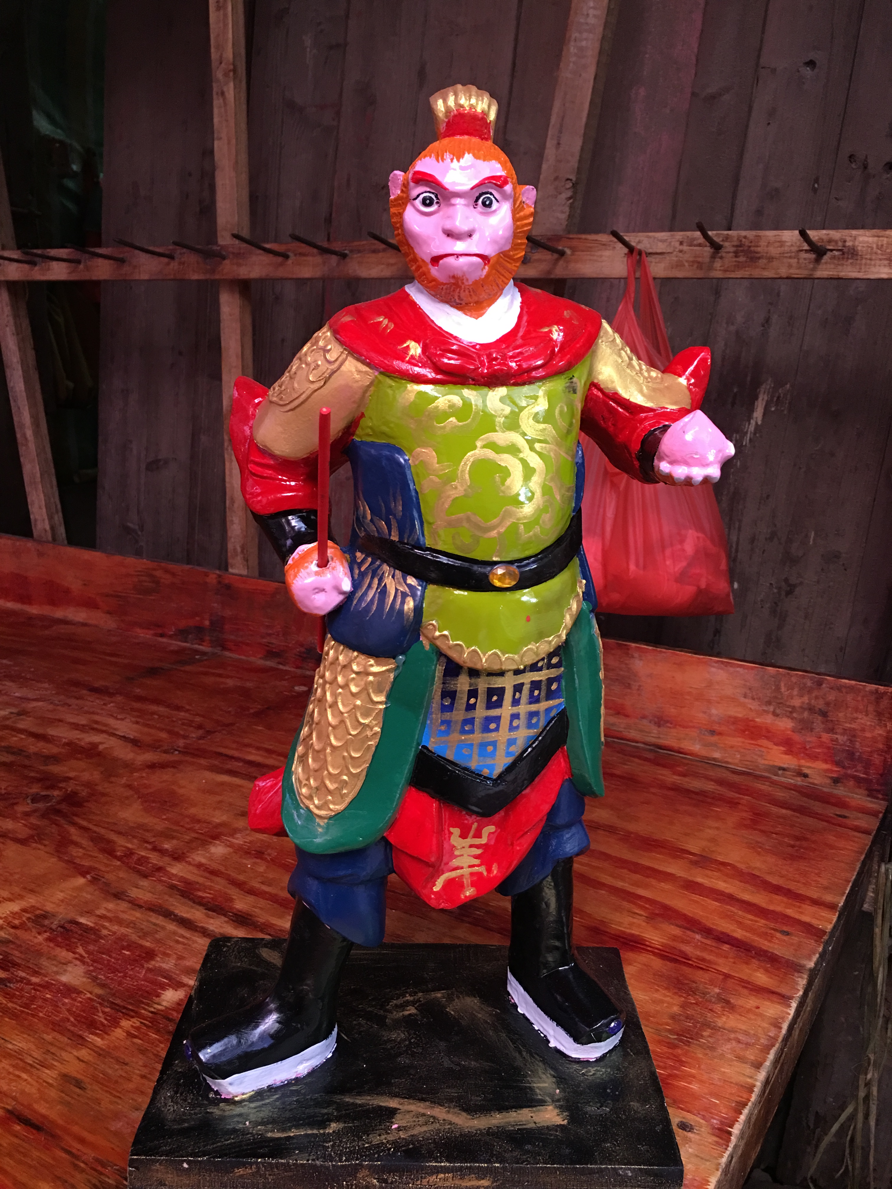 福建宁德木雕玻璃钢神像齐天大圣协天顺天48cm