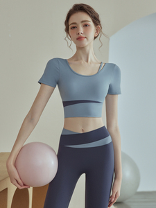 瑜伽服女短袖2024新款韩版健身运动装带胸垫上衣普拉提高级感套装