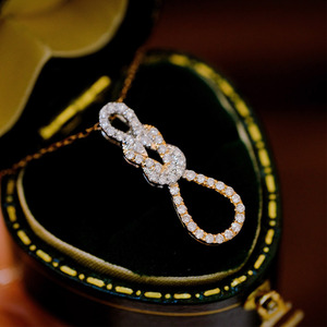 18k钻石手镯项链戒指套装镶嵌天然南非钻石 谢瑞麟同款 石重24分