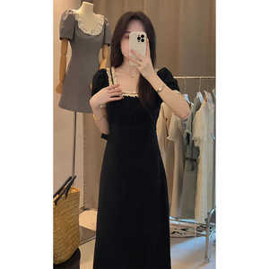 黑色赫本风蕾丝边方领高腰气质连衣裙复古宫廷风高级感减龄长裙子