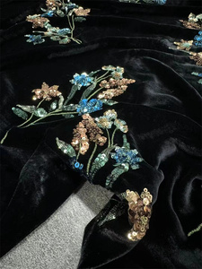 高定新品黑色底亮片刺绣重工真丝丝绒布料新中式外套旗袍蚕丝面料