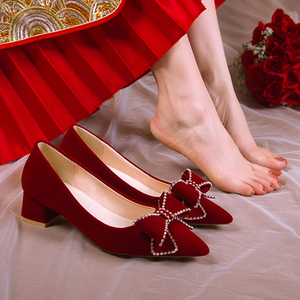 婚鞋女2024新款粗跟婚纱鞋结婚新娘鞋女秀禾服敬酒鞋子红色高跟鞋