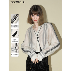 预售COCOBELLA新中式蕾丝拼接印花条纹衬衫女通勤立领衬衣SR0015