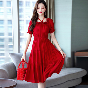 红色连衣裙女中长款2024年夏装新款一字肩气质收腰显瘦超仙红裙子