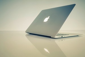 二手苹果笔记本电脑13寸15寸MacBook Pro Air超薄固态 i7视网膜屏