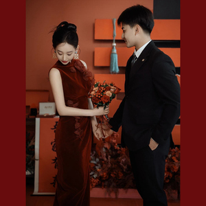 订婚礼服高端轻奢小众新中式旗袍改良年轻款少女长款红色连衣裙夏