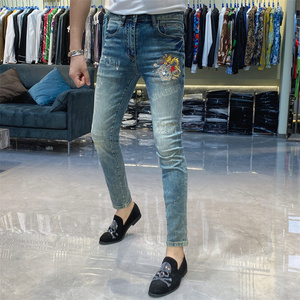 24新款男士夏季时尚个性烫钻修身弹力牛仔裤显瘦潮流小脚裤JG8018
