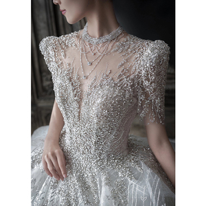 法式轻婚纱2024新款重工奢华高端复古新娘主纱高级质感拖尾出门纱