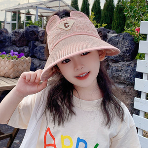 2024韩版少儿帽子可爱字母标小耳朵防晒遮阳帽户外空顶大沿草帽潮