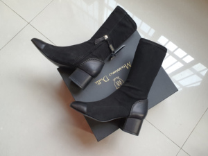 Massimo Dutti 女鞋 金属饰绒面拼接半高筒方根时装短靴 6103221