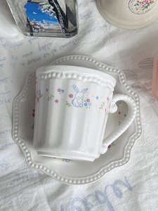 露阿阿　可爱碎花小兔子咖啡杯碟陶瓷下午茶杯子拿铁杯牛奶杯水杯